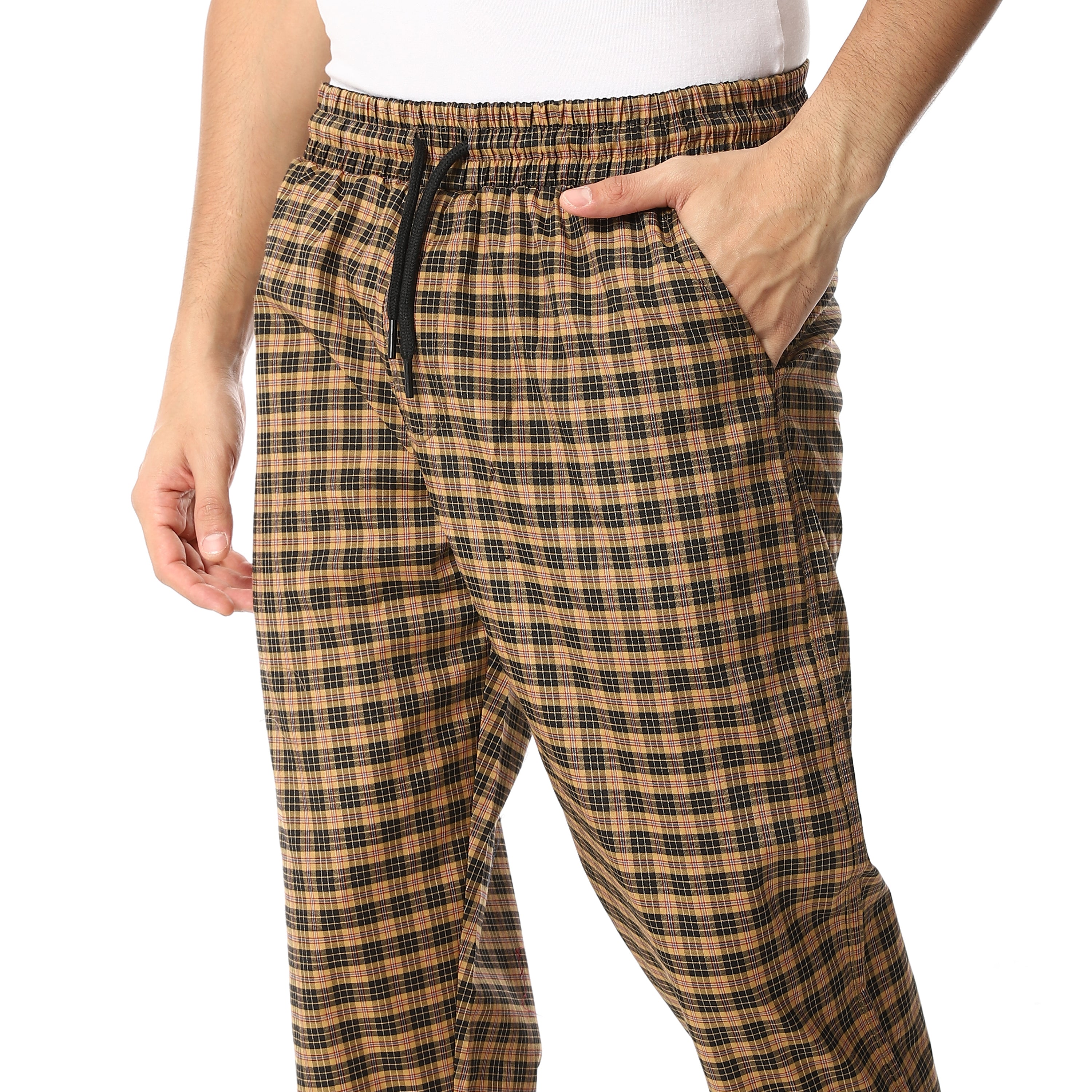 Comfy and Stylish Men's Soft Check Pentacore - Brown