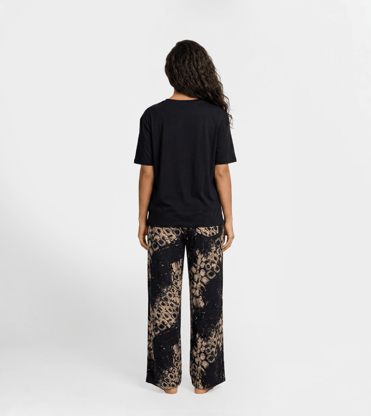 Women Soft Touch Pajama Set with Printed Pants - Red Cotton