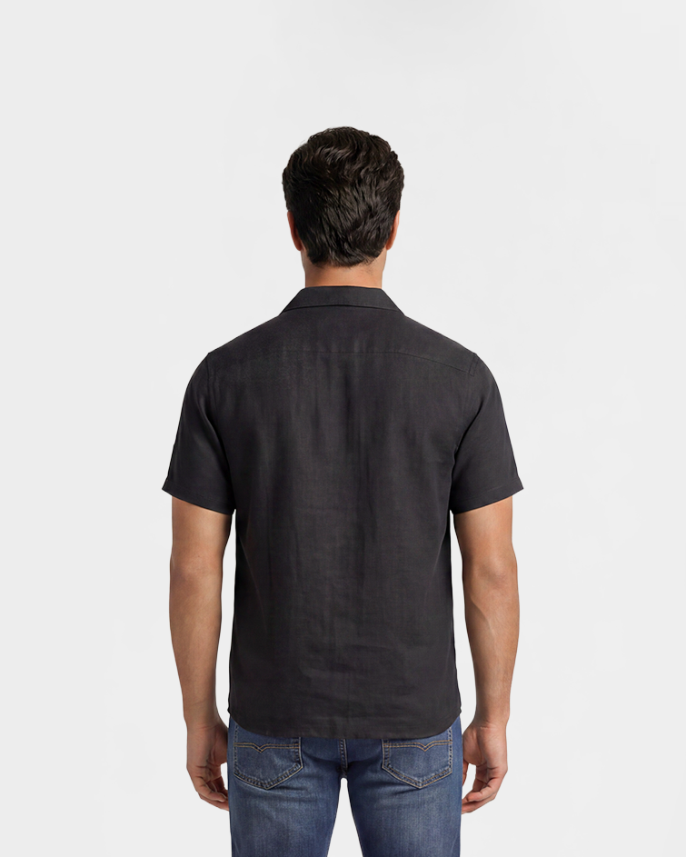 Men Classic Short-Sleeve Button-Up Shirt