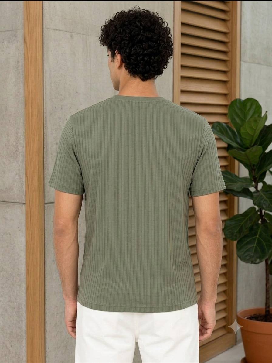 Men's olive green jacquard crew-neck t-shirt