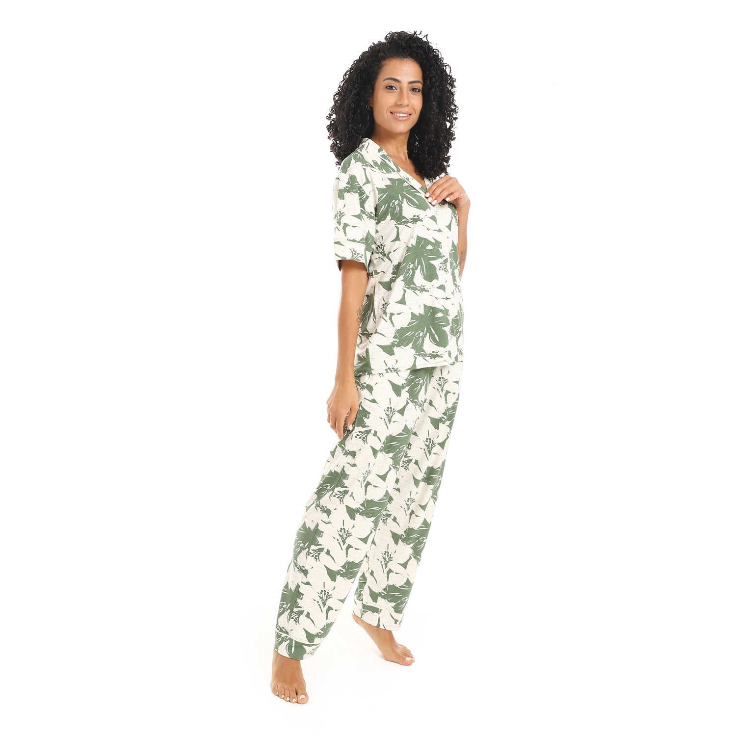 Classic Women’s Leaf Print Pajama Set – Soft Cotton Loungewear