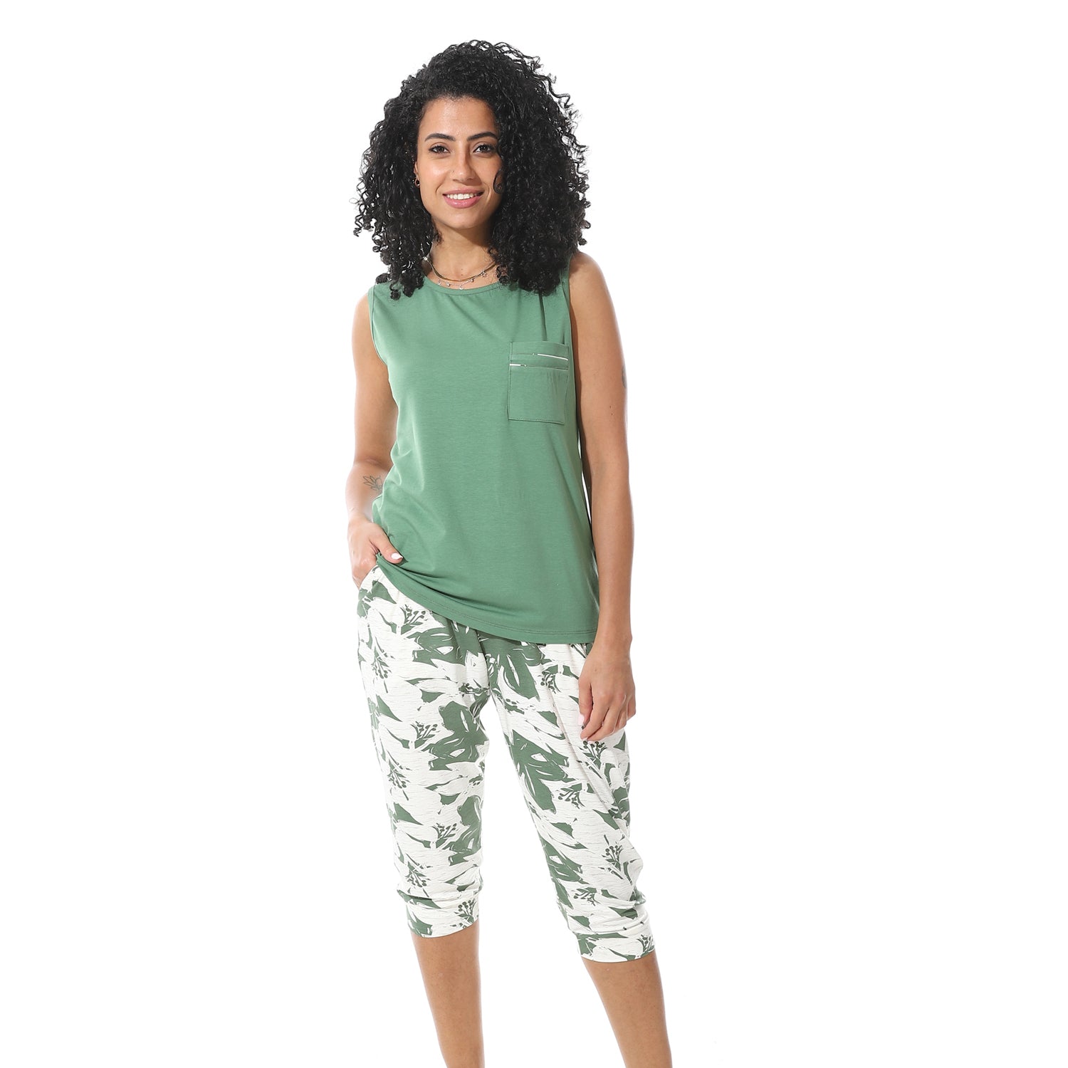 Women's Summer Pajama Set - No Sleeve Top & Floral Capri Pant - Olive