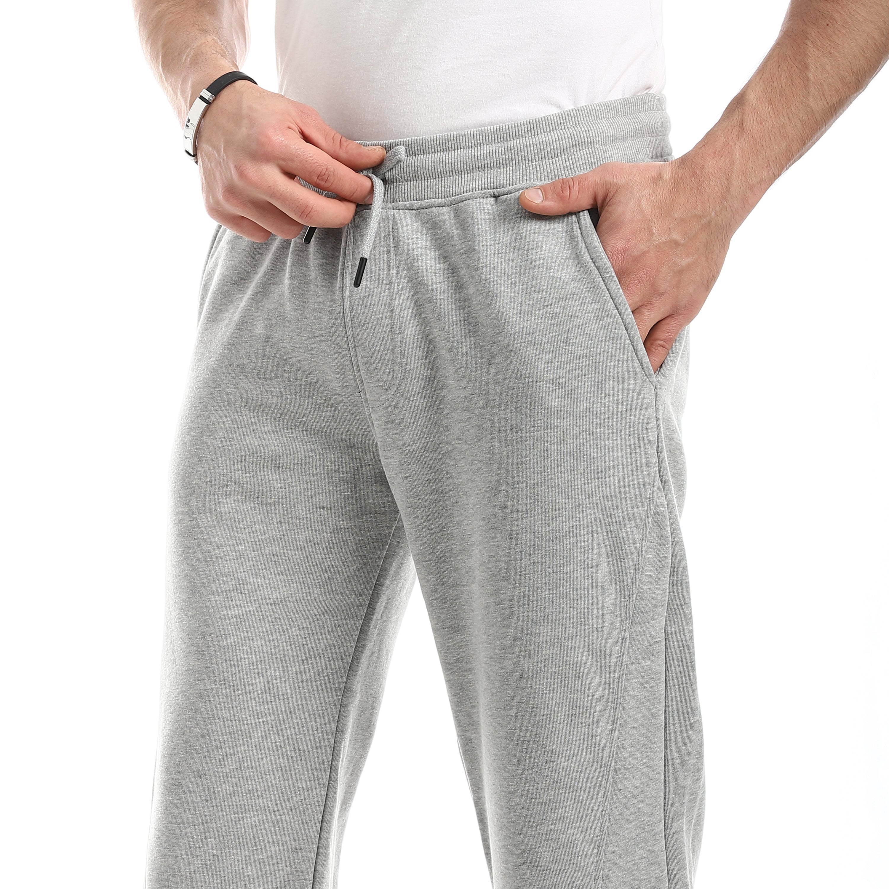 Men Essential Joggers