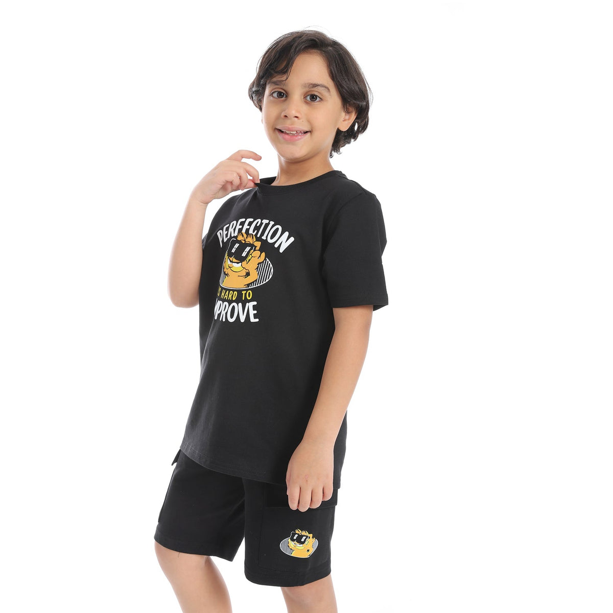 Boys' Summer 2-Piece Black Printed Shorts Set – Casual & Cool - Red Cotton